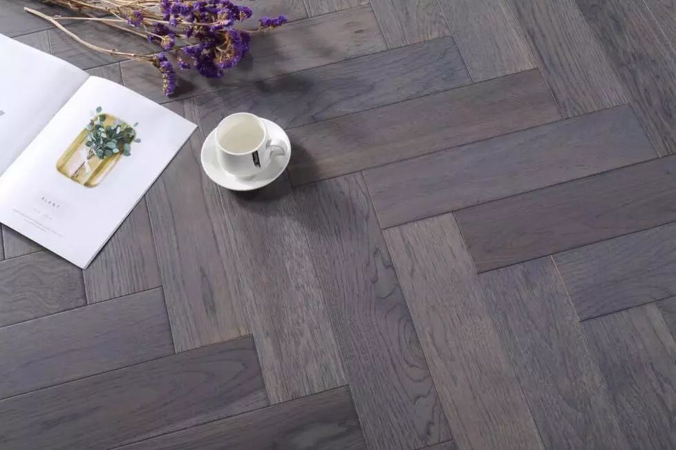 1567820577677115GUGy.jpg 1567820577677115GUGy.jpg